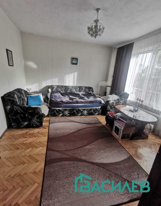 Продава се Двустаен апартамент в София, Център - 61 кв.м за 1999 €/кв.м - Снимка #1