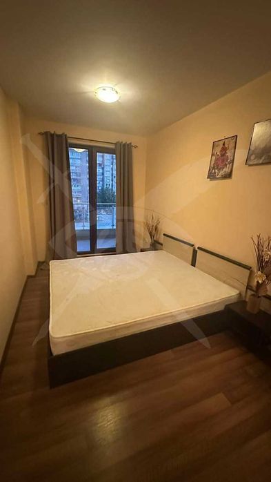 Дава се под наем Двустаен апартамент в Варна, Конфуто - 65 кв.м за 450 € - Снимка #4