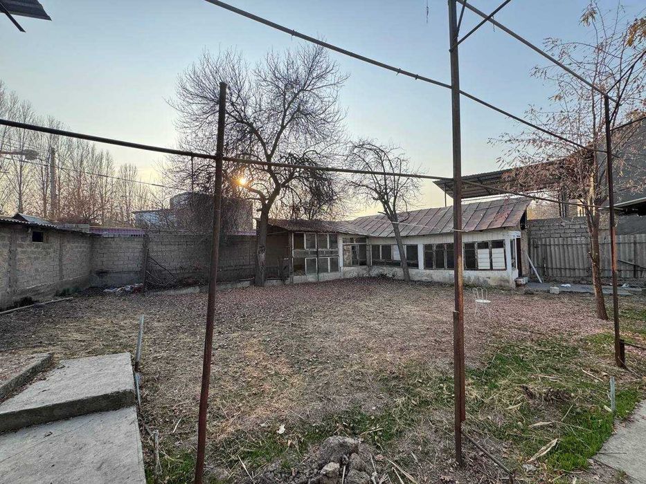 Земельный участок на Юнусабаде, 11 соток. Сзади Ботанического сада=