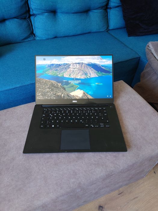 Dell XPS 9550  • Display 4K Touch screen• Procesor i7• 16gb ram• SSD 512• Nvidia GTX