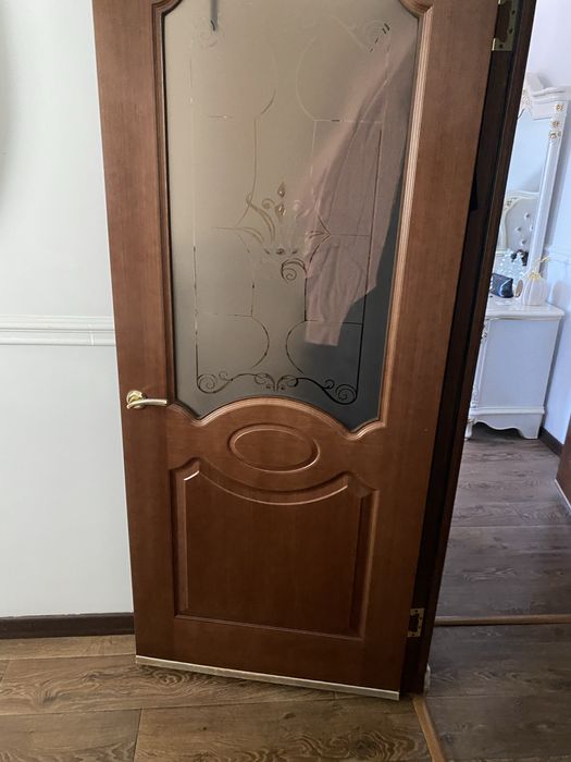 Срочно продам двери б/у дешево!