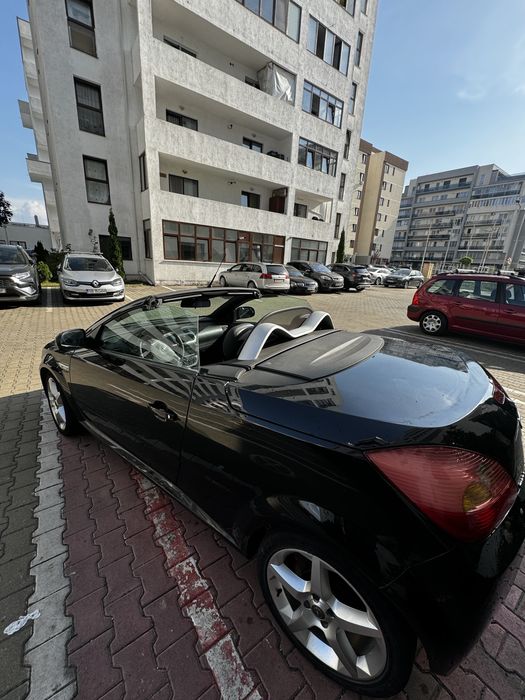 Opel tigra.