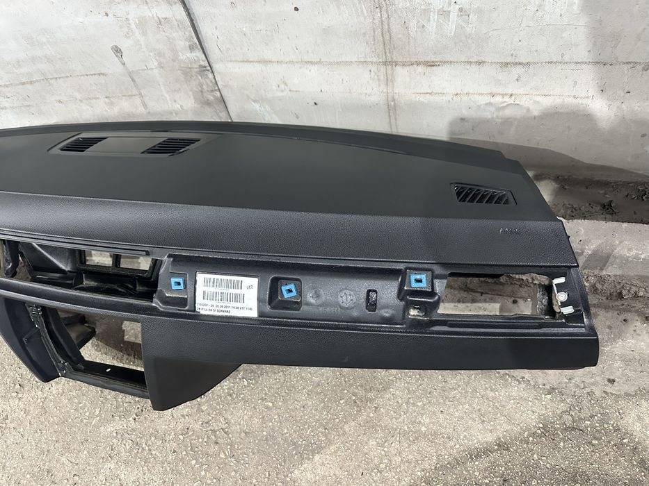 Табло със десен airbag за BMW e90/e91 face start бутон!