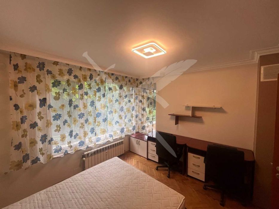 Дава се под наем Тристаен апартамент в София, Хиподрума - 95 кв.м за 747.66 € - Снимка #3