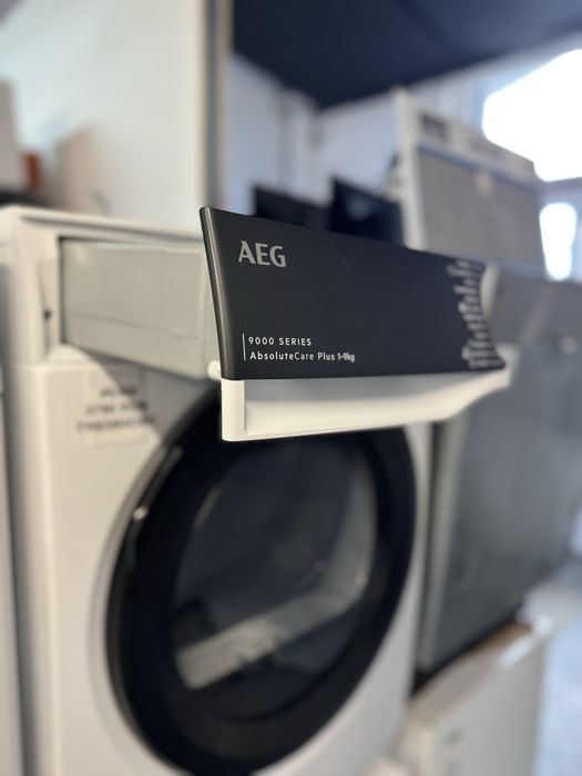 Uscator de rufe cu pompa de caldura AEG TR939I4OBC serie 9000