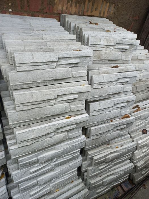 Piatra decorativa de exterior si interior din beton capace de gard