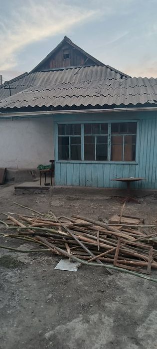 Продам дом требует ремонта