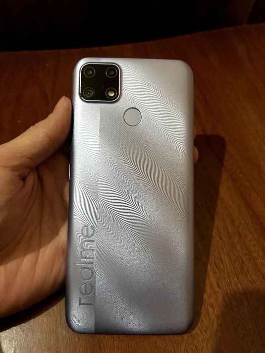 Realme C25s blue