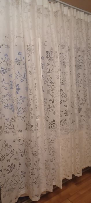 Perdea                .