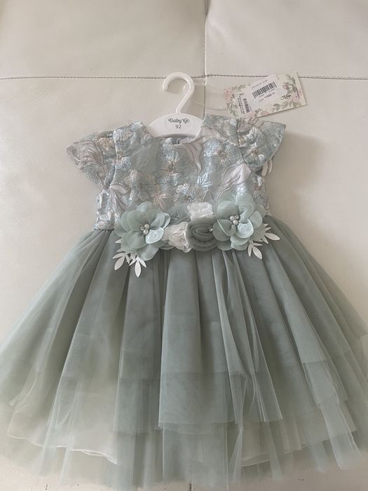 Продам платье для девочек