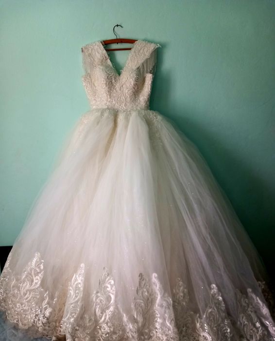 Красива булченска рокля