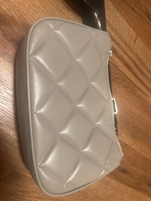 Geanta Furla crossbody