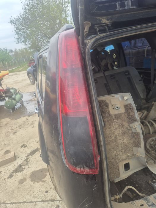 Dezmembrez Nissan X-trail T30E