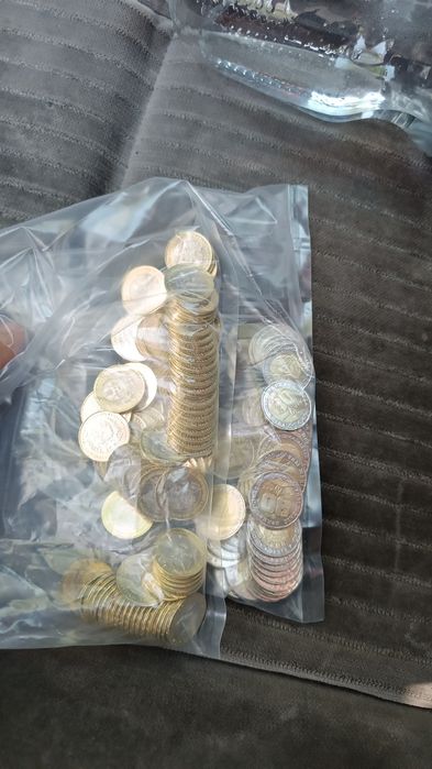 Новинки монеты продам