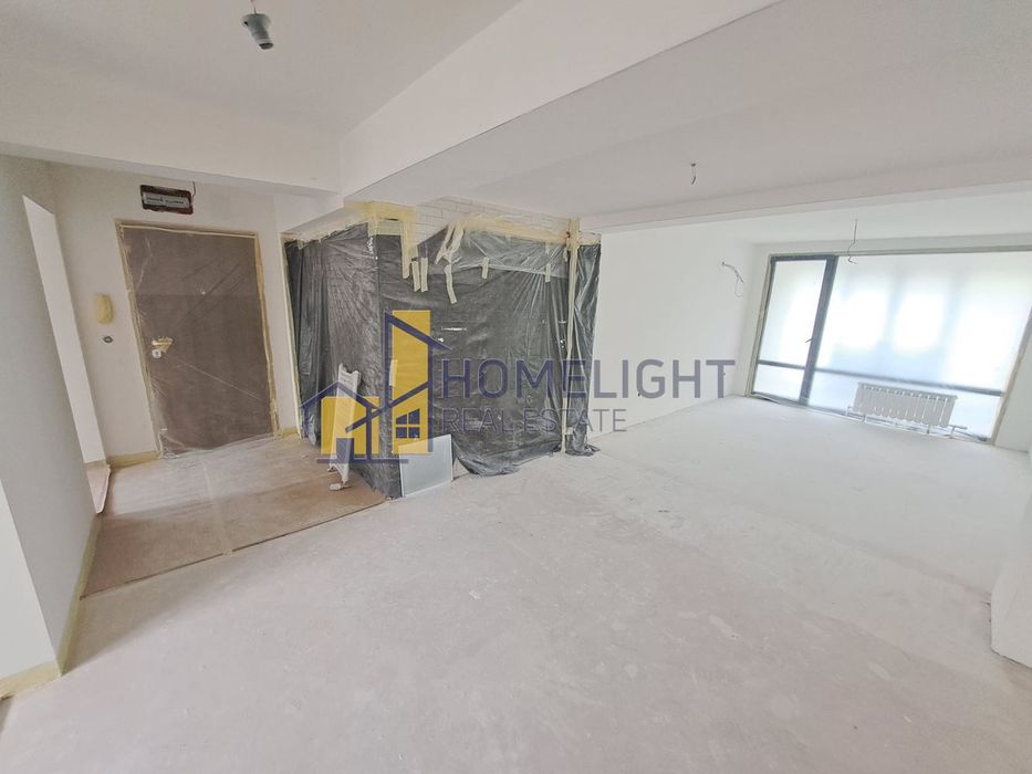 Продава се Тристаен апартамент в София, Гоце Делчев - 133 кв.м за 2828 €/кв.м - Снимка #3