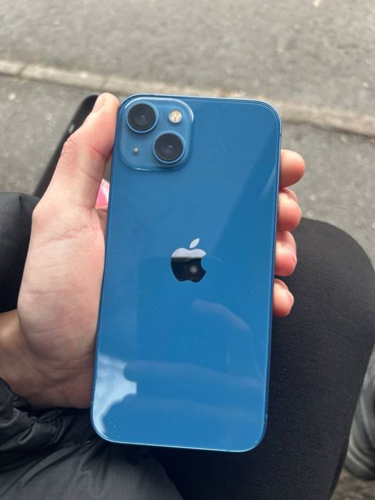 Обменяю айфон 13 128гб