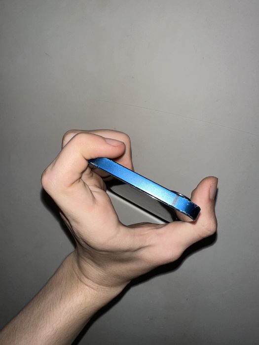 Iphone 12 / 64 / Blue