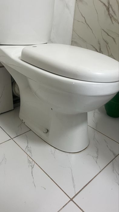 Срочно продам унитаз