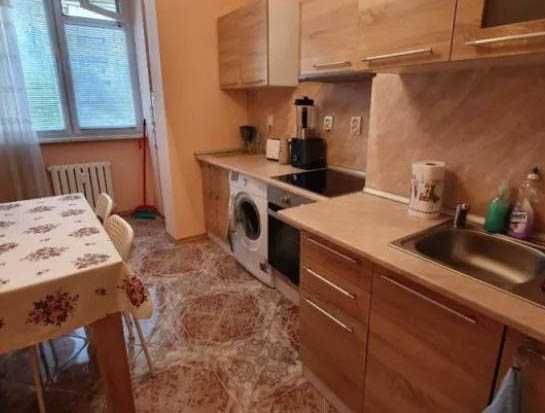Двустаен апартамент под наем в кв. Иван Вазов