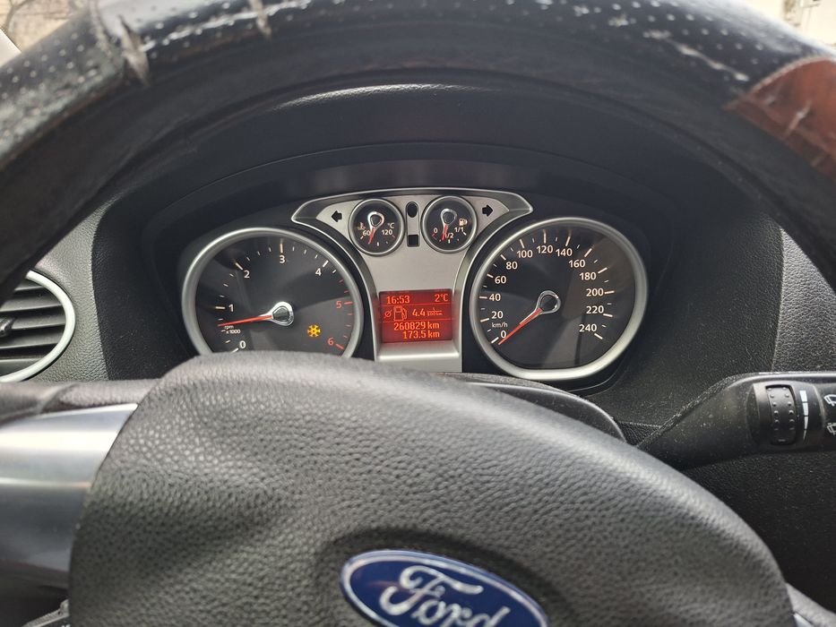 Ford focus mk2  1.6tdi
