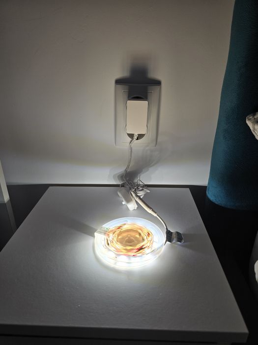 Bandă LED bucătărie sub dulap – 2 m (4×50 cm), 4000K