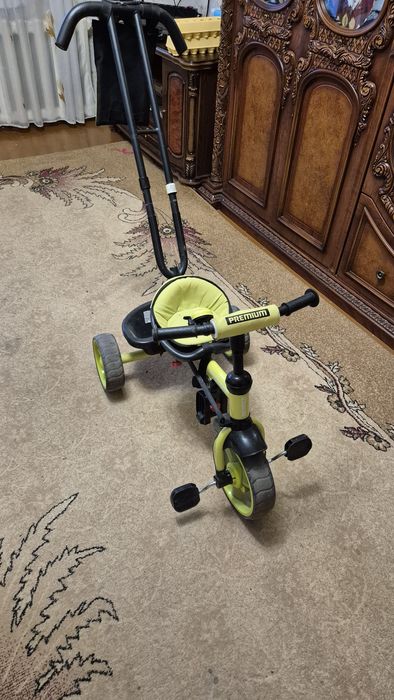 Велосипед с ручкой