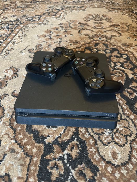 PlayStation 4 slim 1тб 2дж