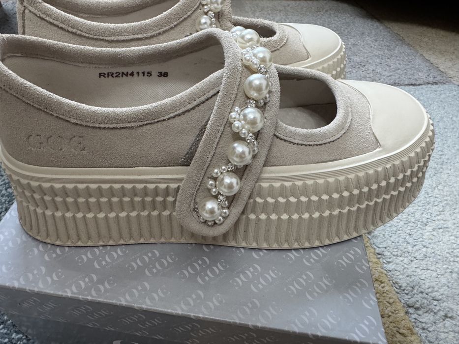 Дамски обувки GOE