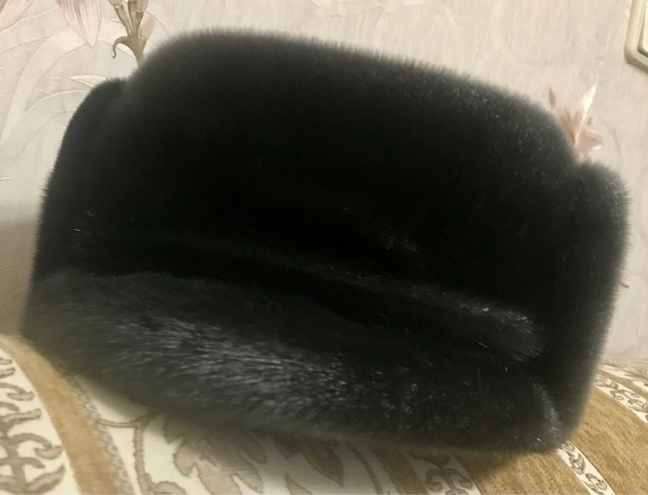 Шапка мужская из меха нерпы
