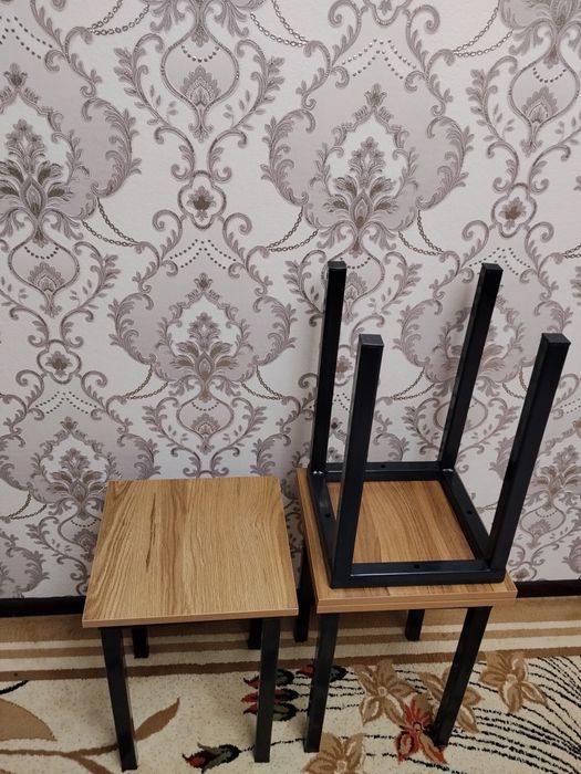 Табуретки новые продаются