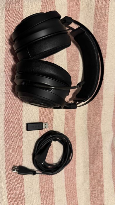 Razer Nari Essential, Wireless