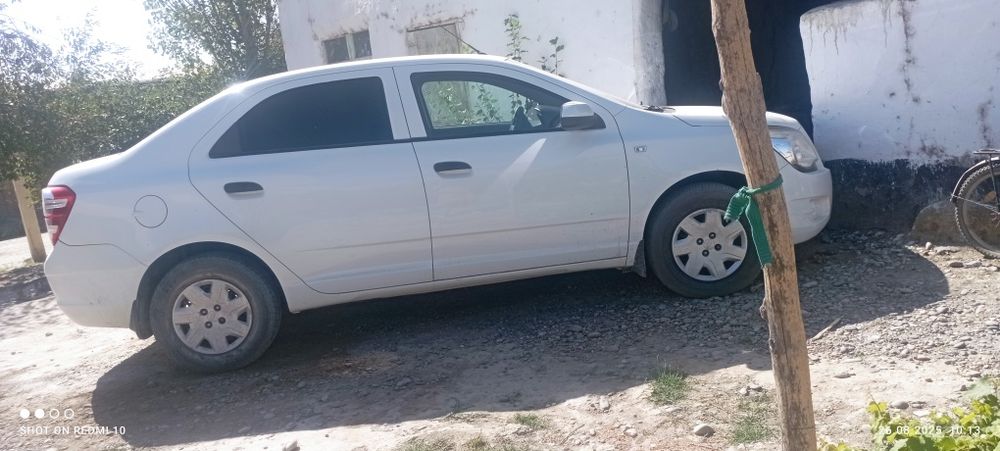 Срочно кобальт мошинамни сотаман.  Холати яхши келишамиз.Хатирчиданмиз