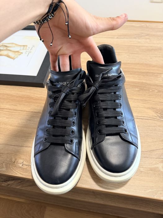 Alexander Mcqueen