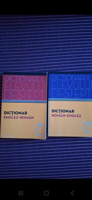 2 Dictionare: roman -englez, englez-roman