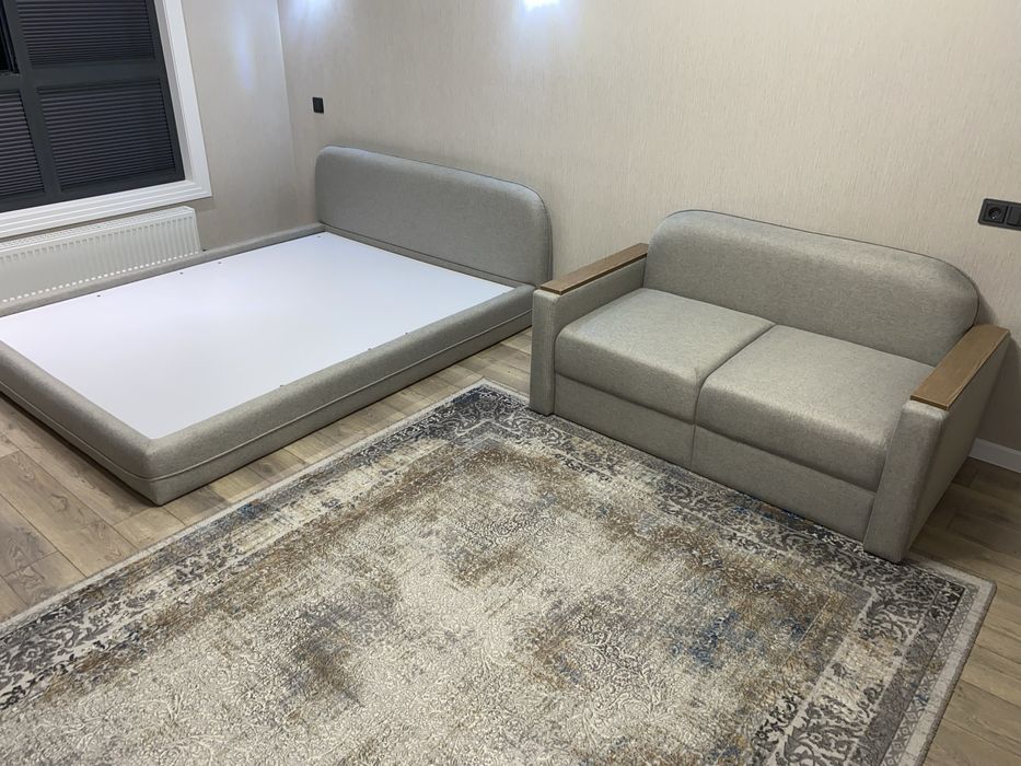 Кровать двуспальная качественная