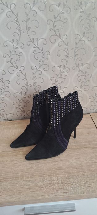 Продам качественные вещи