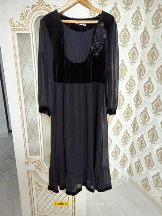 Продам платье вечернее черное