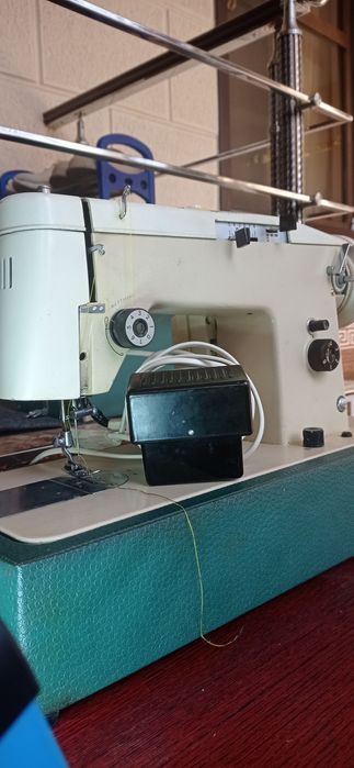 Швейная машинка пр-во Польша