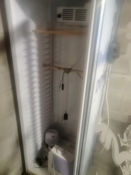 Витрина за сушене на месо
