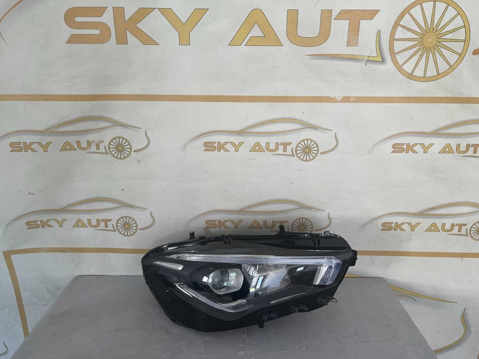 Far dreapta full led Mercedes CLA C118 dupa 2019 original