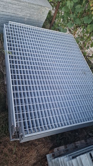 Grătare zincate, podele, spălătorii, pasaje, grătare fier