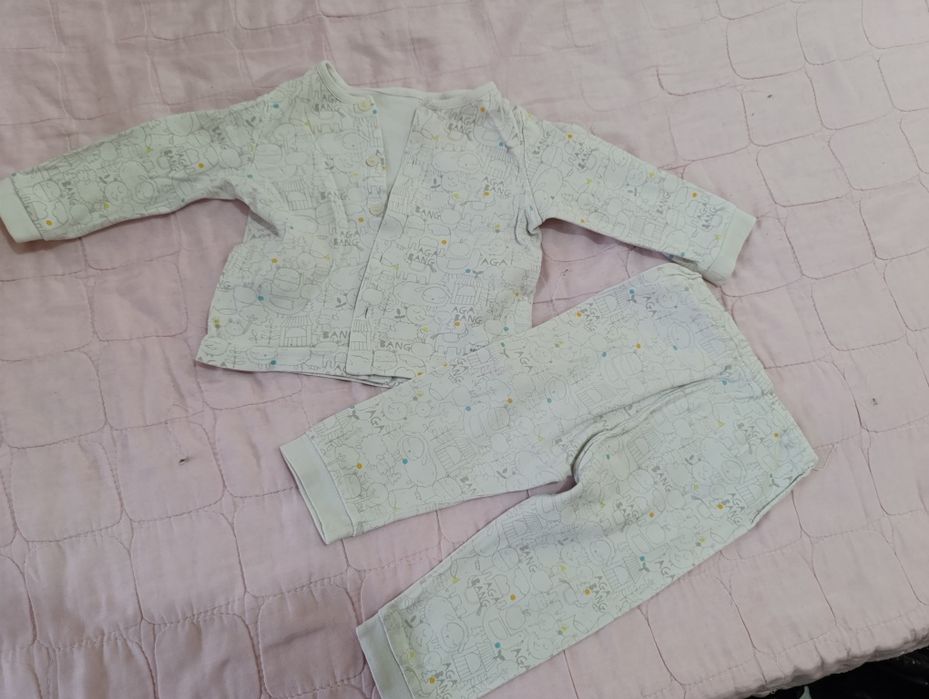 Отдам даром детские вещи