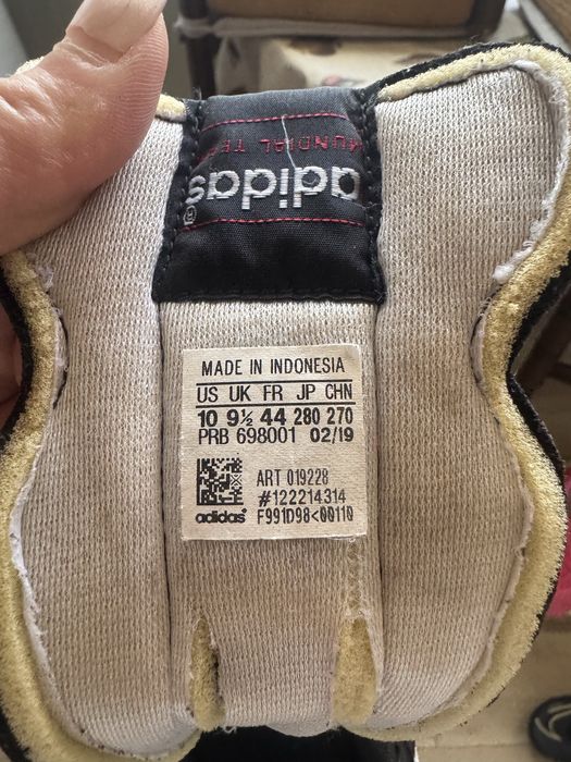 Бутонки,стоножки за футбол!