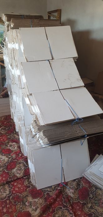 Продаю коробки от сувениров