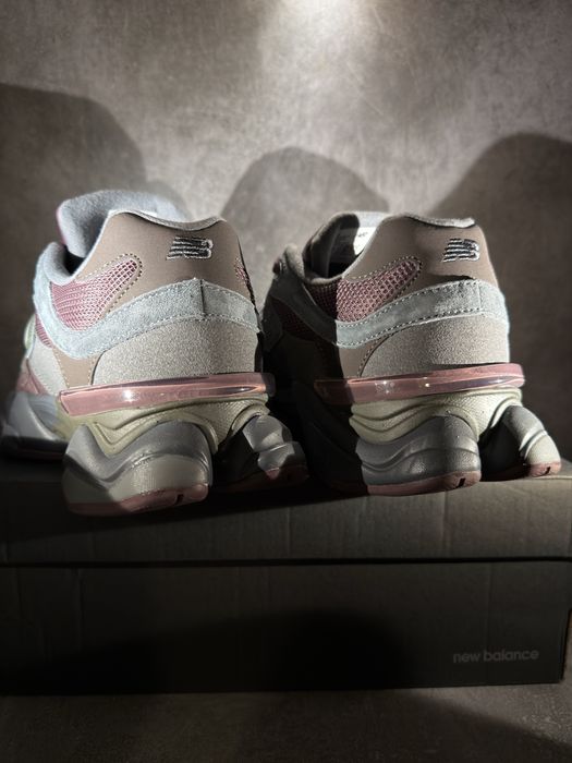 New Balance 9060