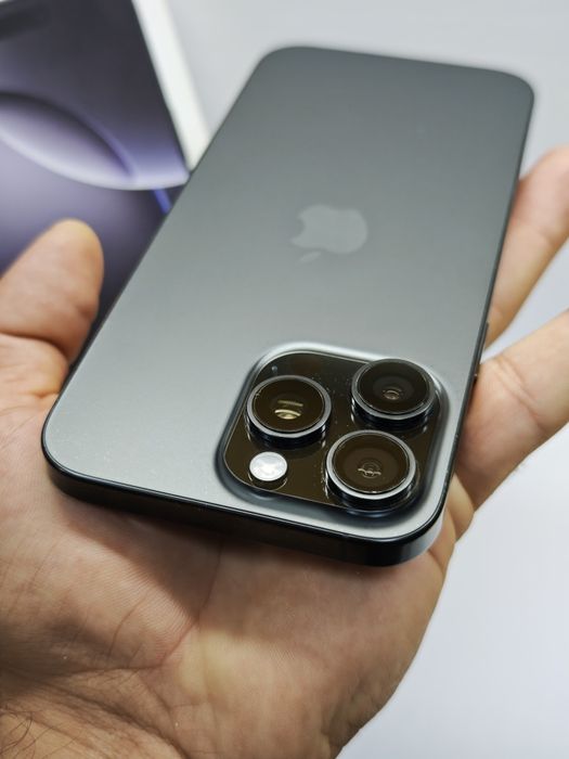 iPhone 16 Pro Max 256 Gb