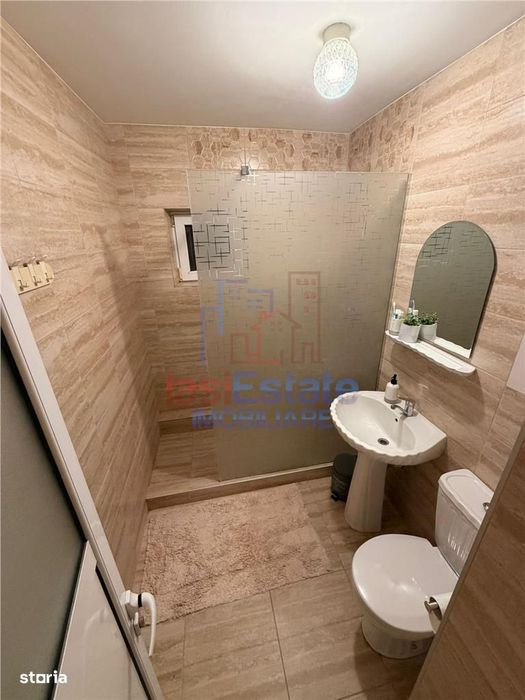 Apartament 2 camere zona Dacia Bicaz
