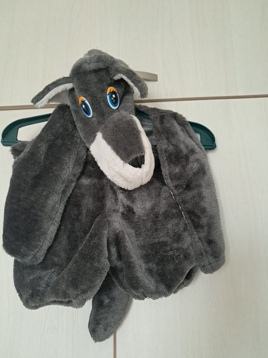 Прокат новогодний  костюм серого  волка