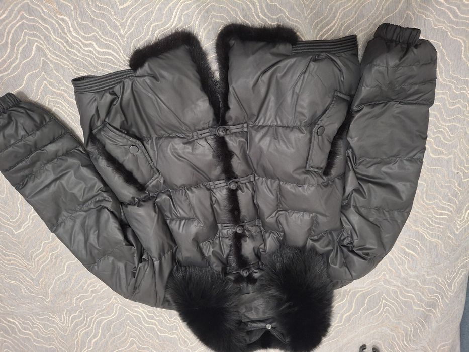 Куртка сатылады срочно