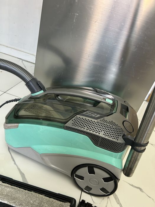 Моющий пылесос Thomas Multiclean X10